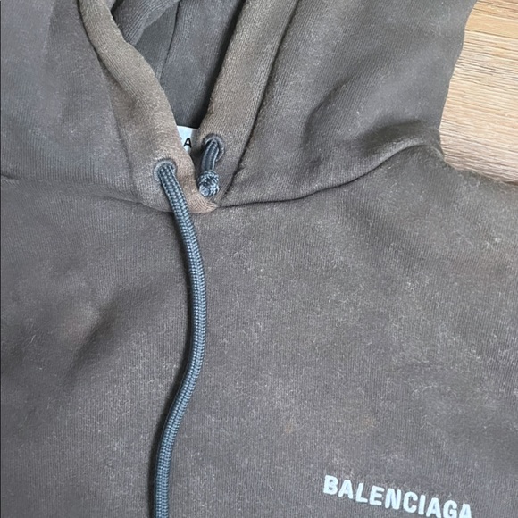 BALENCIAGA  Logo-embroidered cotton-jersey hoody - Picture 5 of 8